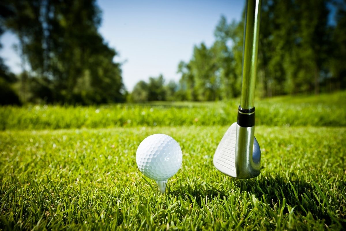 6 Things That Can Happen If You Stand Too Close To A Golf Ball - The ...