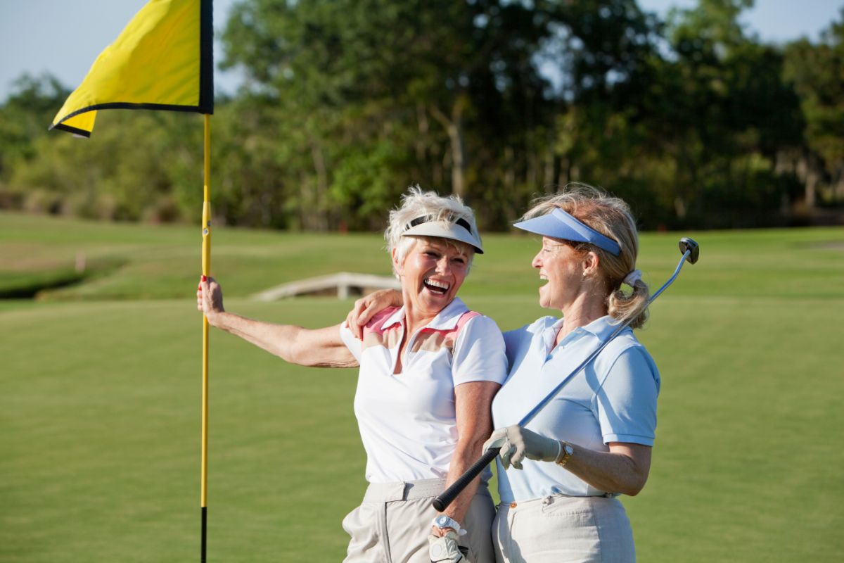 What Women Should Wear When Golfing